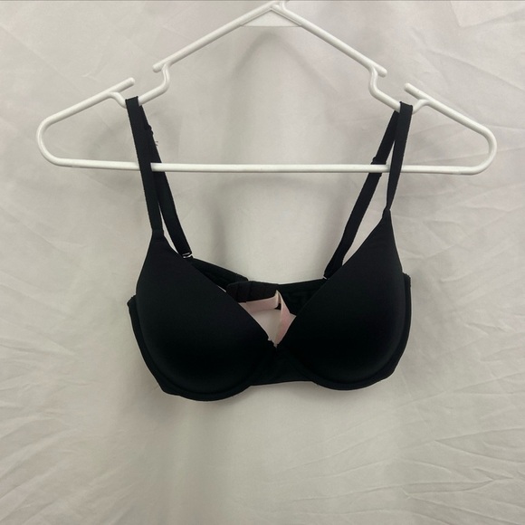 Victoria's Secret PINK Push Up Bra Size 36D Solid Black - Picture 10 of 10